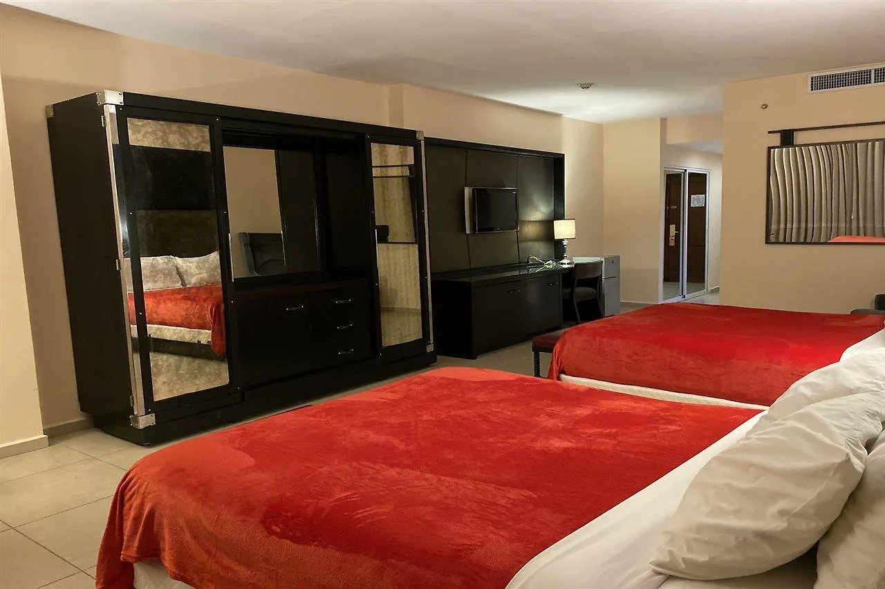*** Hotel Ramada By Wyndham Princess Santo Domingo Dominican Republic