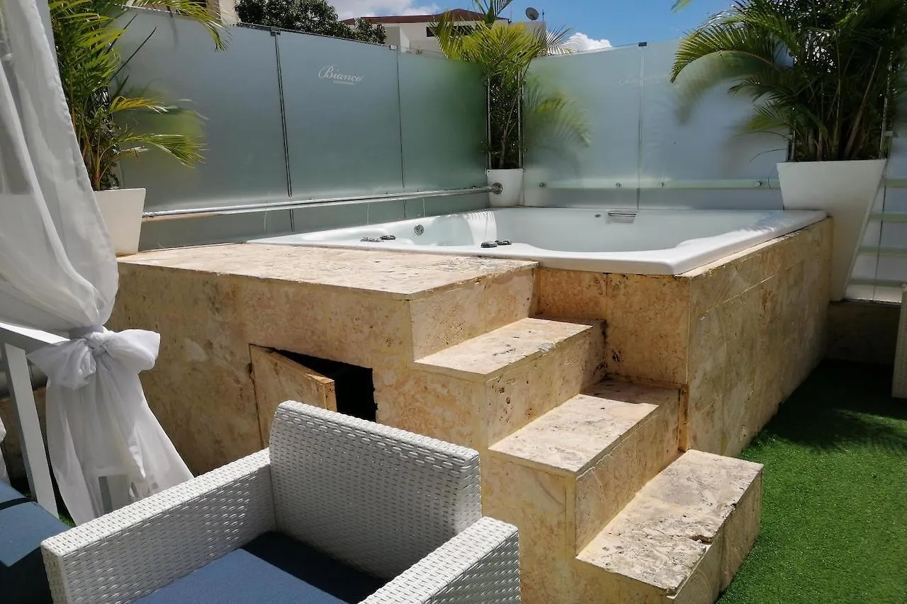 Ramada By Wyndham Princess Santo Domingo Hotel