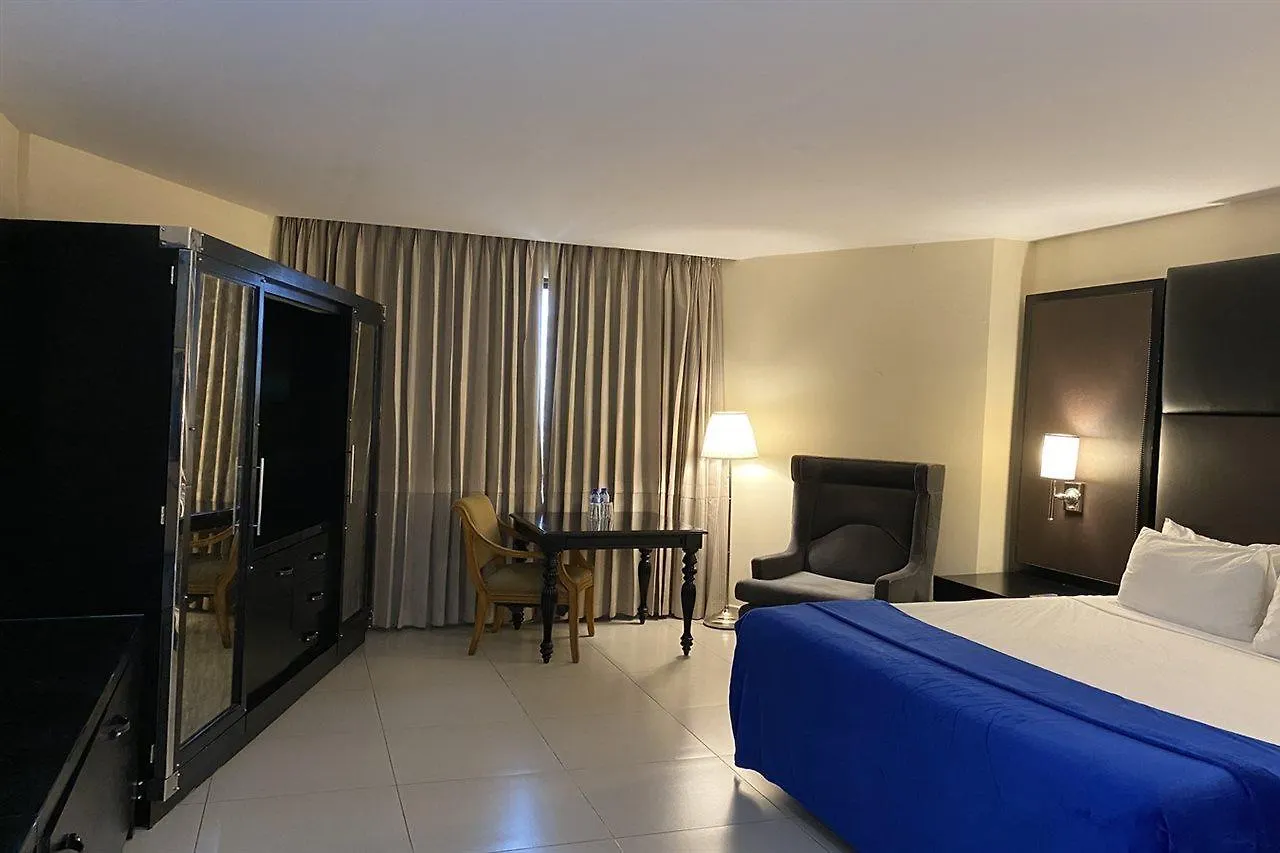 Hotel Ramada By Wyndham Princess Saint-Domingue