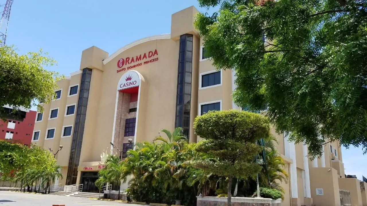 Ramada By Wyndham Princess Saint-Domingue Hotel