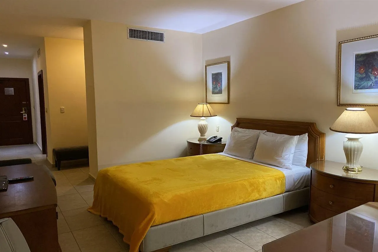 Ramada By Wyndham Princess Santo Domingo