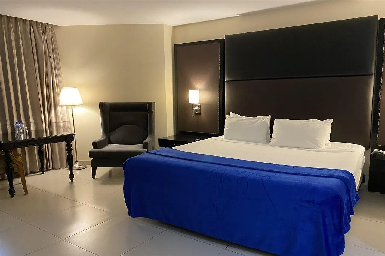 Ramada By Wyndham Princess Santo Domingo
