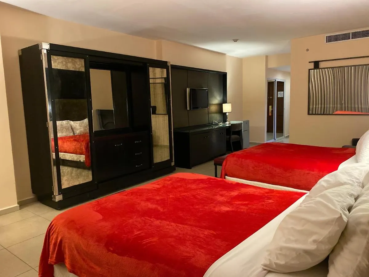 *** Hotel Ramada By Wyndham Princess Santo Domingo Dominican Republic