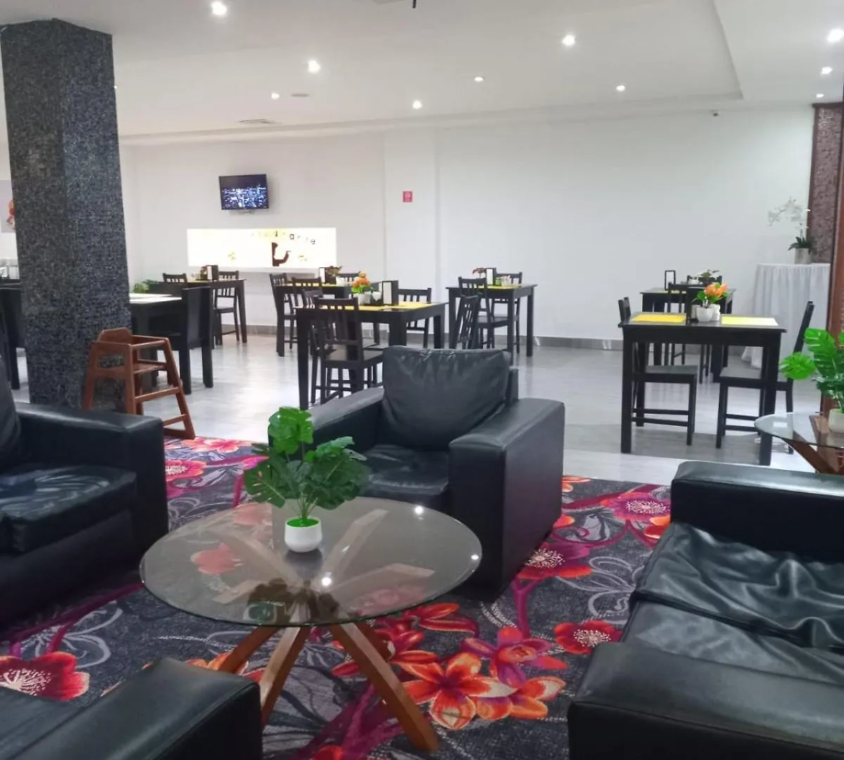 Ramada By Wyndham Princess Santo Domingo